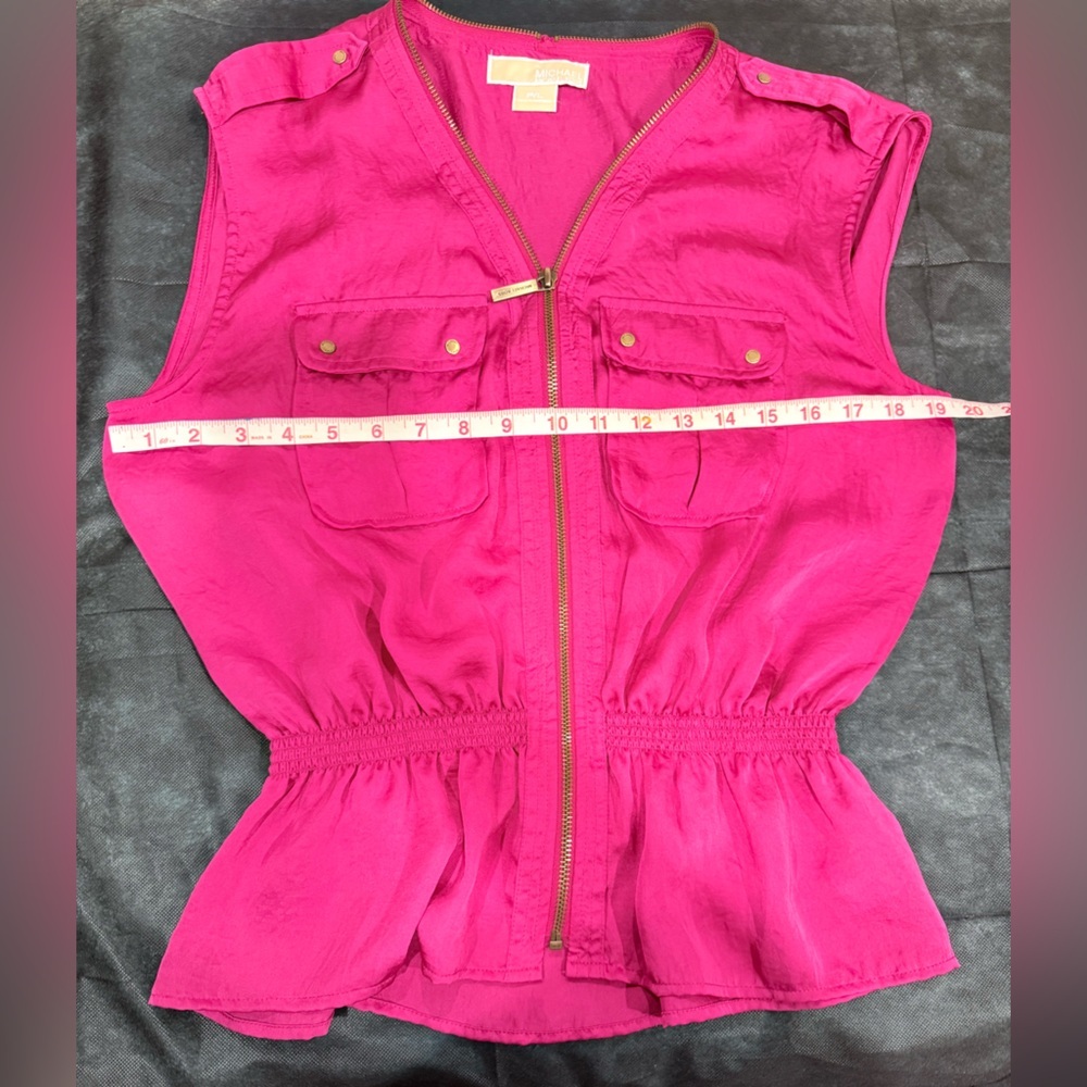 🔥Michael Kors Women’s Sleeveless Zip-Front Top in Fuchsia Size L Petite EC 🔥 - Picture 6 of 6